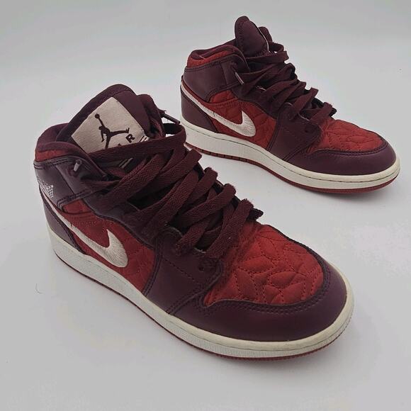 NIKE AIR JORDAN 1 MID SE (GS) GYM RED-PINK FOAM SZ 3.5Y-WOMENS SZ 5 [AV5174-600] - Picture 12 of 12